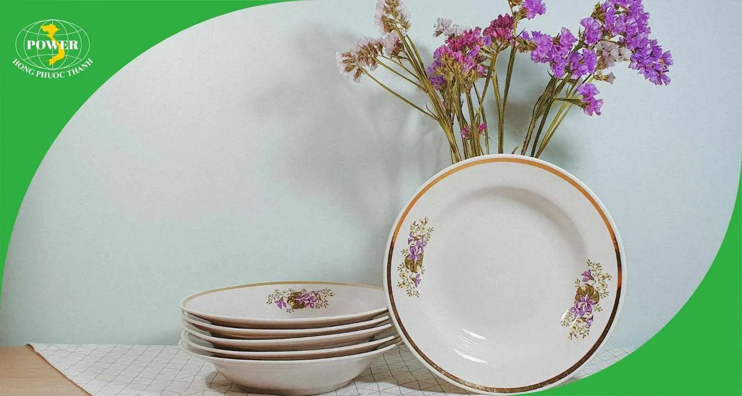 Bộ sứ trắng viền vàng