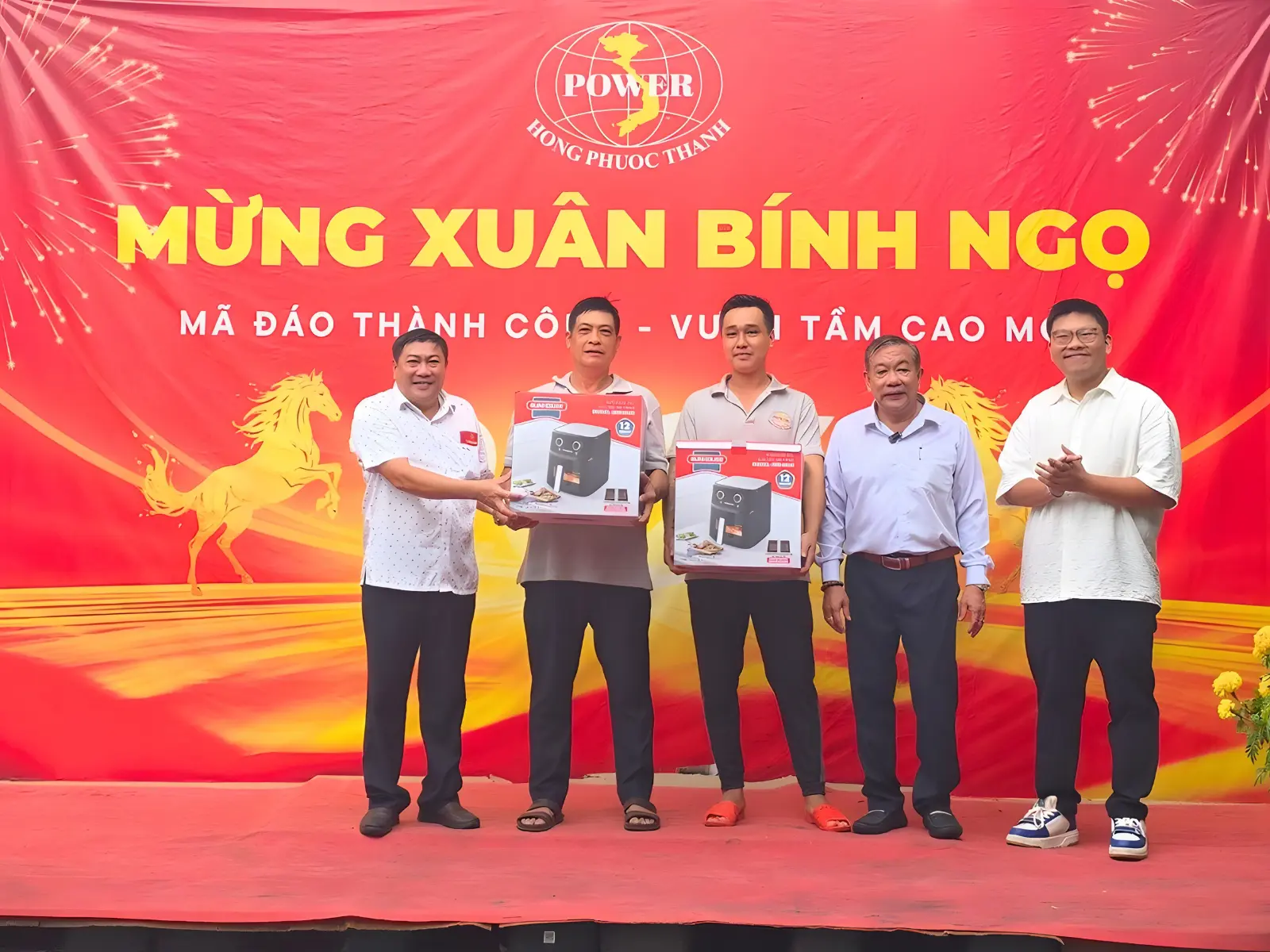 Hoạt động công ty