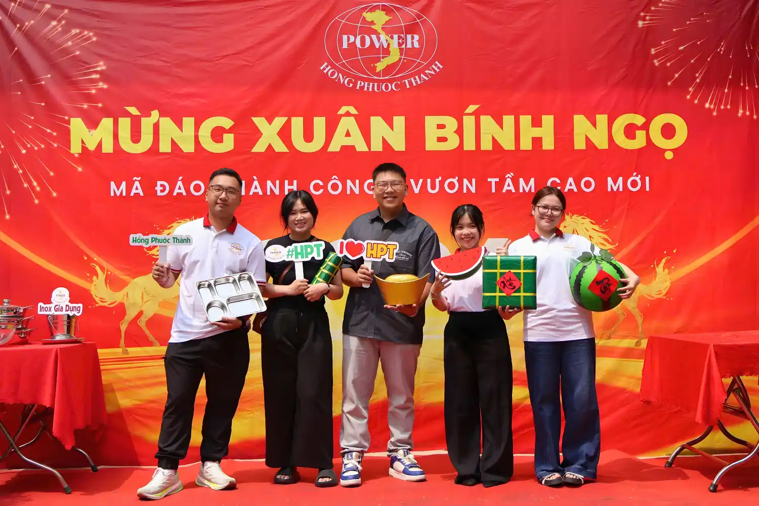 Hoạt động công ty